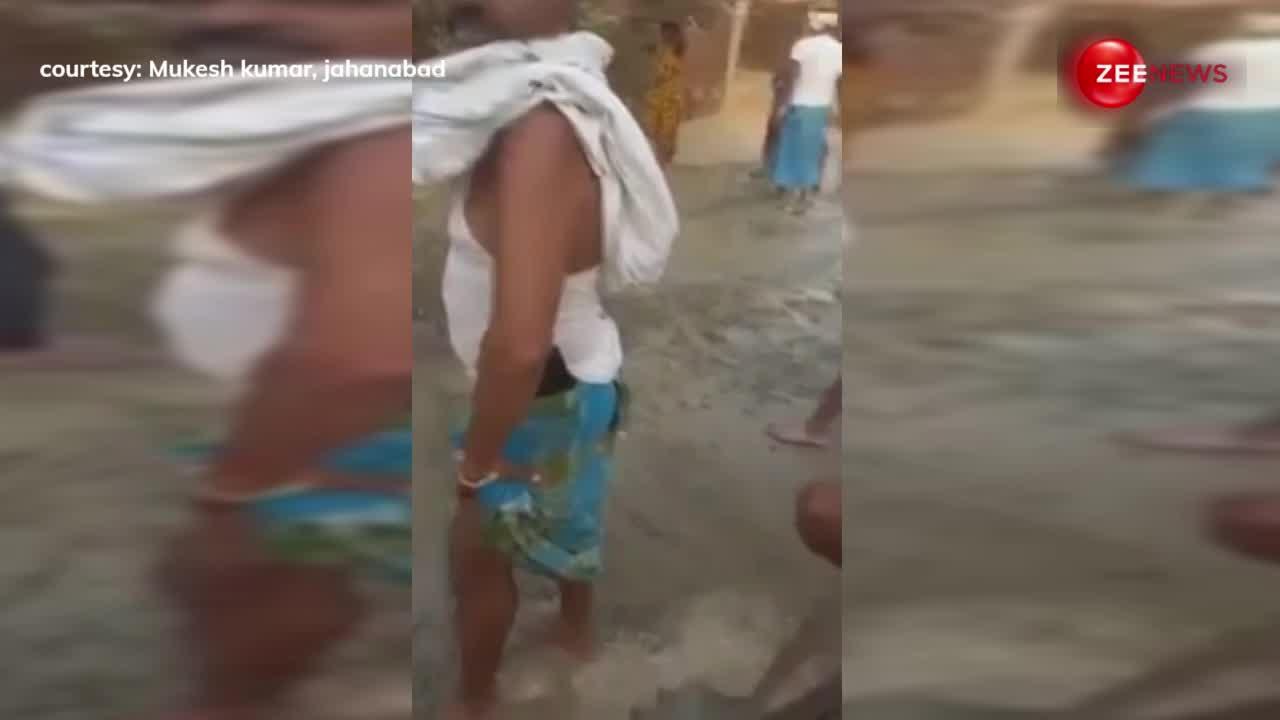 गजबे है बिहार का हाल...नीतीश राज में लोगों ने लूट ली सड़क, VIDEO वायरल