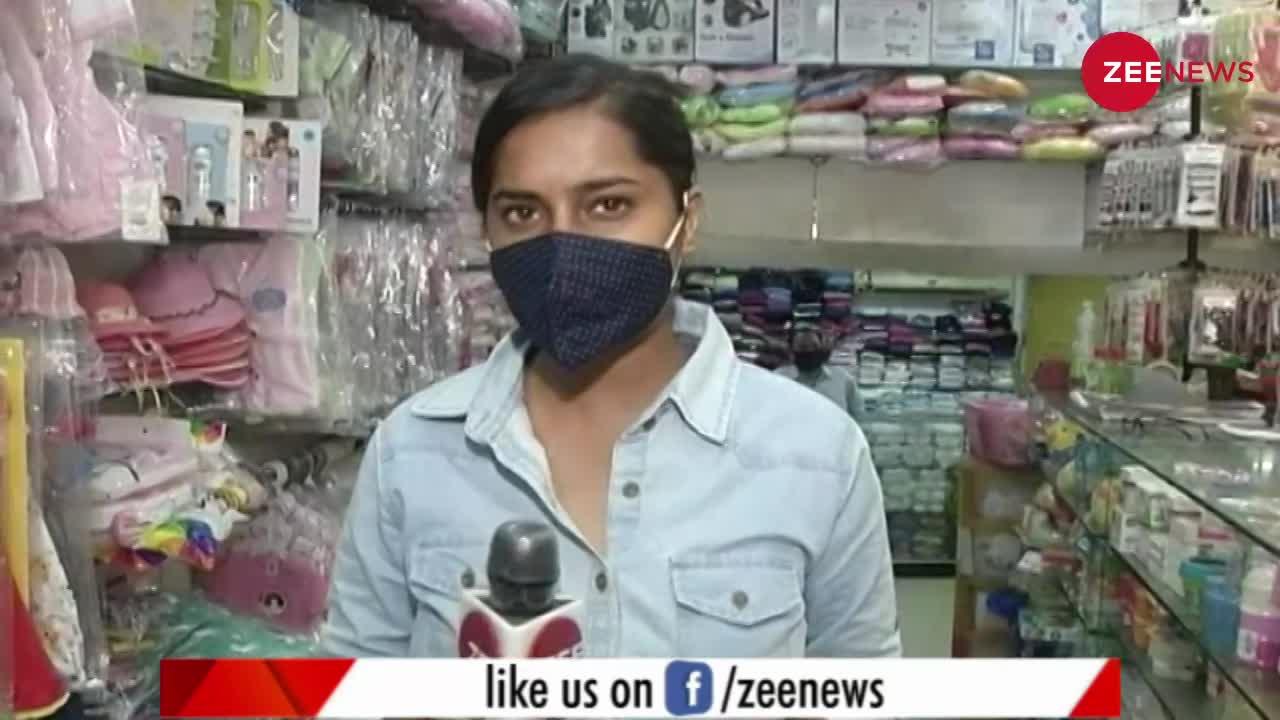 दिल्ली के बाजारों में बच्चों की नई पसंद बन रहे हैं कार्टून कैरेक्टर वाले Mask