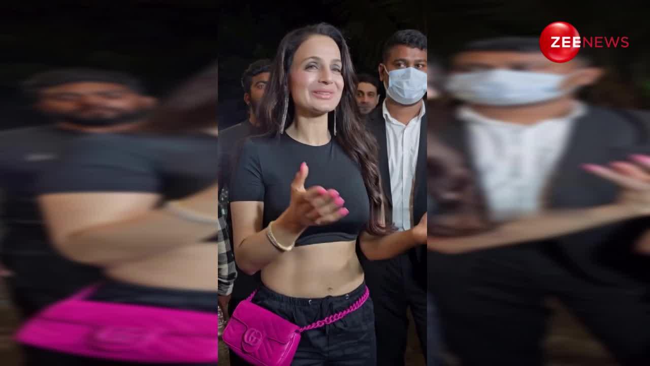 Ameesha Patel का फैन्स के साथ बातचीत का वीडियो हुआ वायरल, चेहरा देख ट्रोल्स बोले- इन्हें कोई डरावनी फिल्म दो अब...