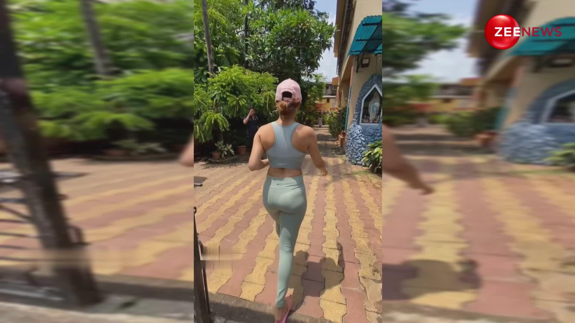 छैयां-छैयां गर्ल Malaika Arora के जिम लुक को देख मचा इंटरनेट पर बवाल, लोग बोले- फिटनेस क्वीन