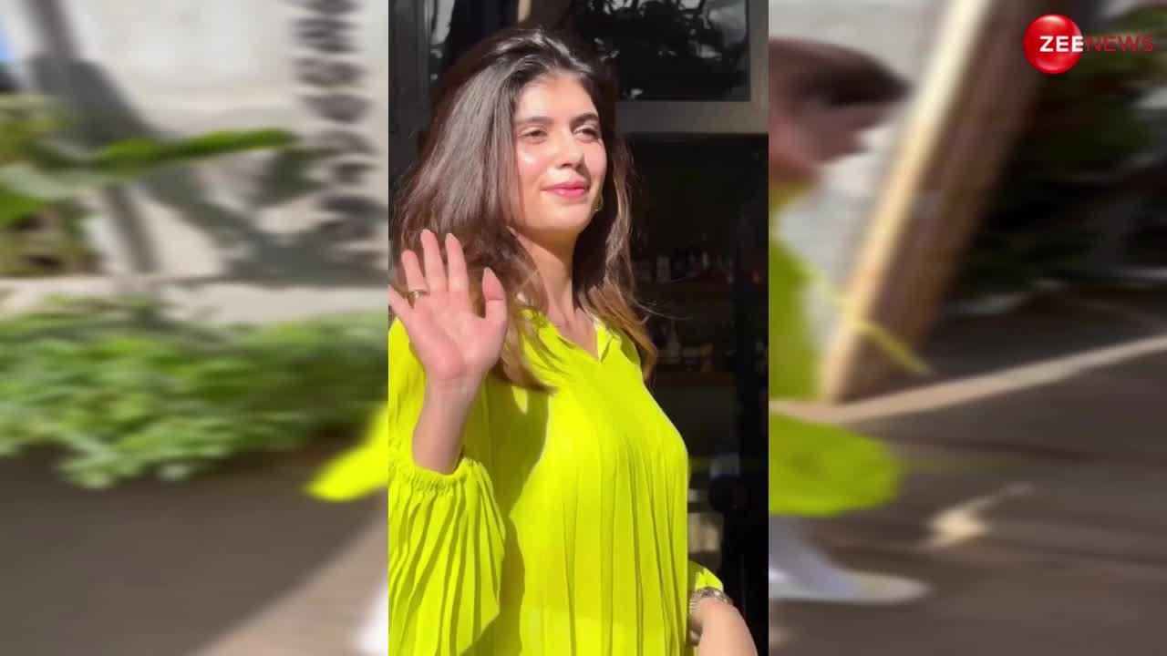 UFFF! Sanjana Sanghi हद से ज्यादा ट्रांसपेरेंट टॉप पहन घर से निकलीं, सेक्सी फिगर देख यहीं टिकी रह गई फैंस की नजरें