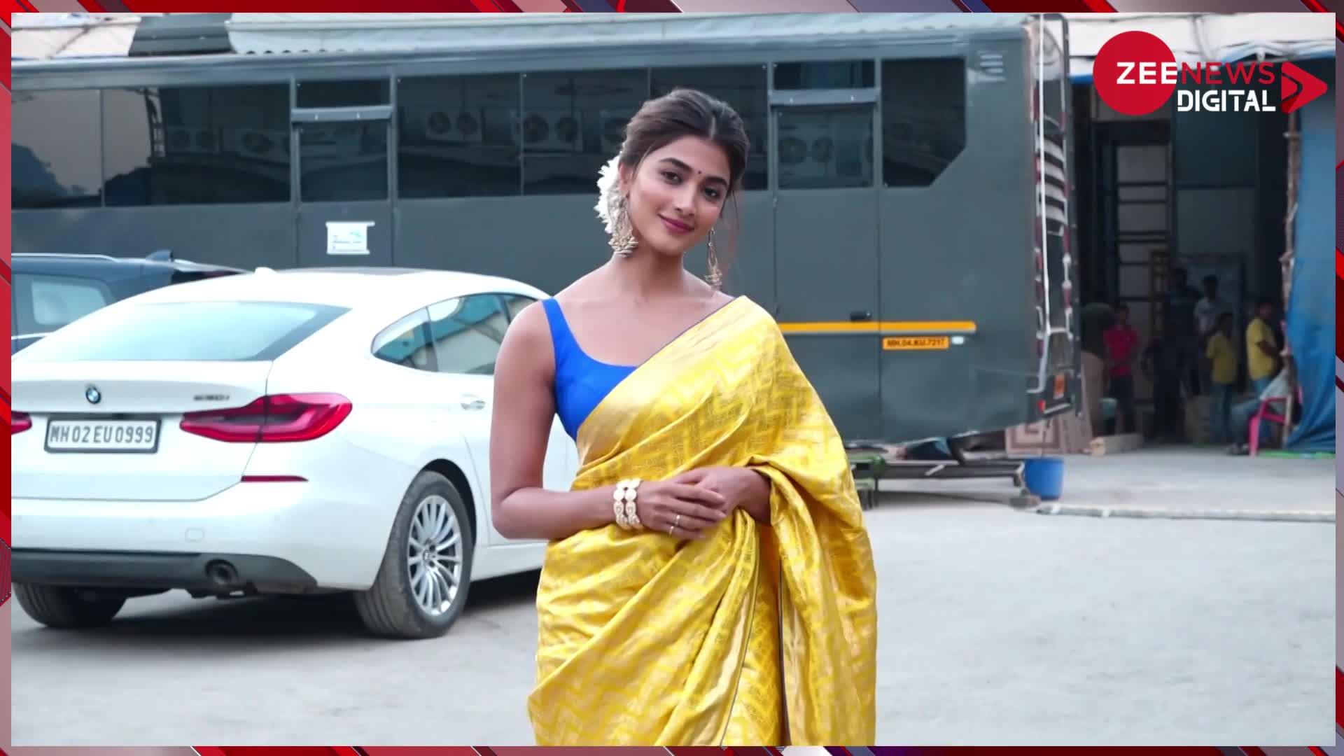 Pooja Hegde: येलो साड़ी पहन पतली कमर में पूजा हेगड़े ने दिखाई हॉटनेस, कातिलाना अंदाज से फैंस को किया घायल