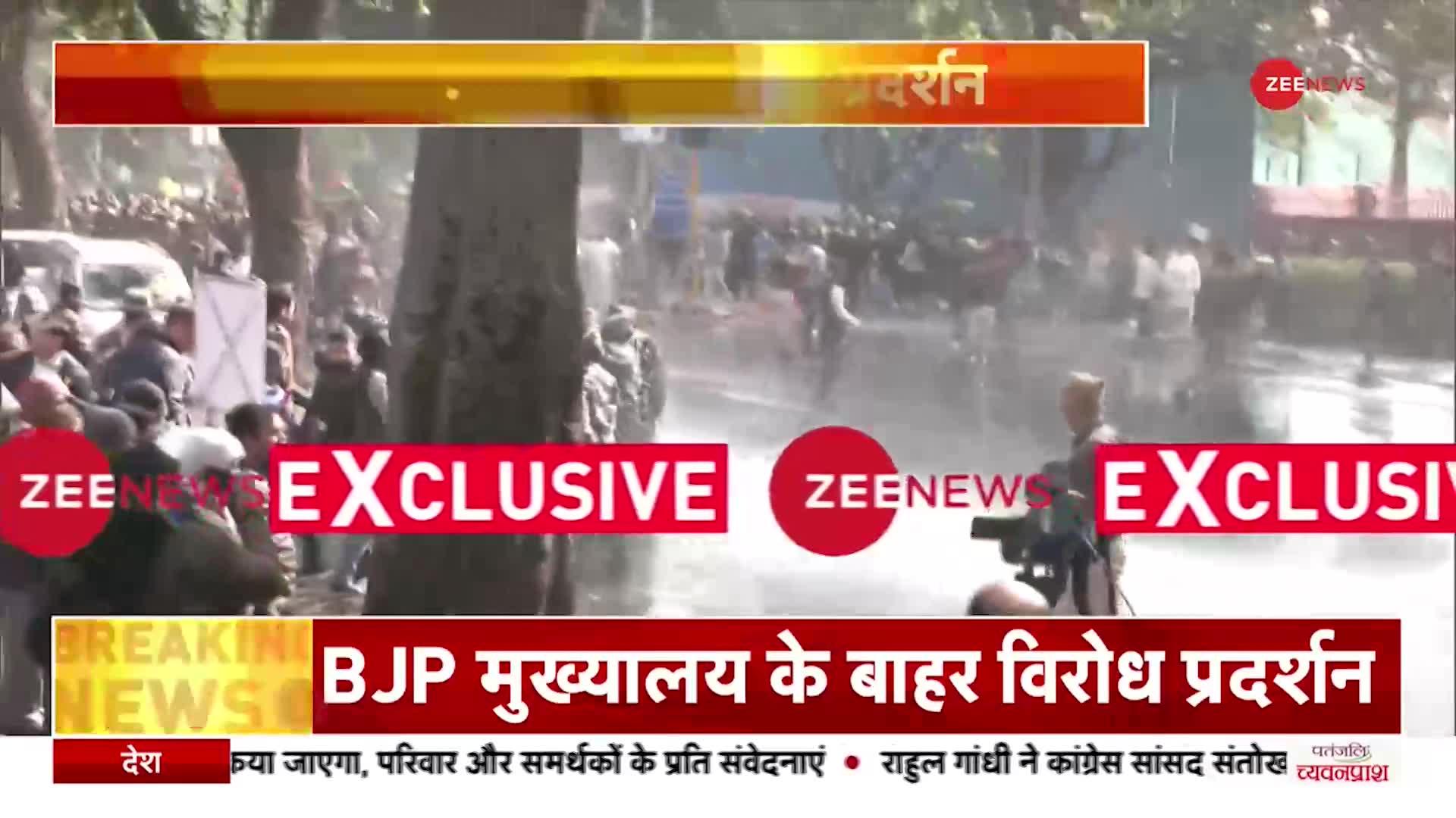 Delhi: झुग्गियों को बचाने के लिए आप का प्रदर्शन, BJP मुख्यालय के पास जोरदार प्रदर्शन