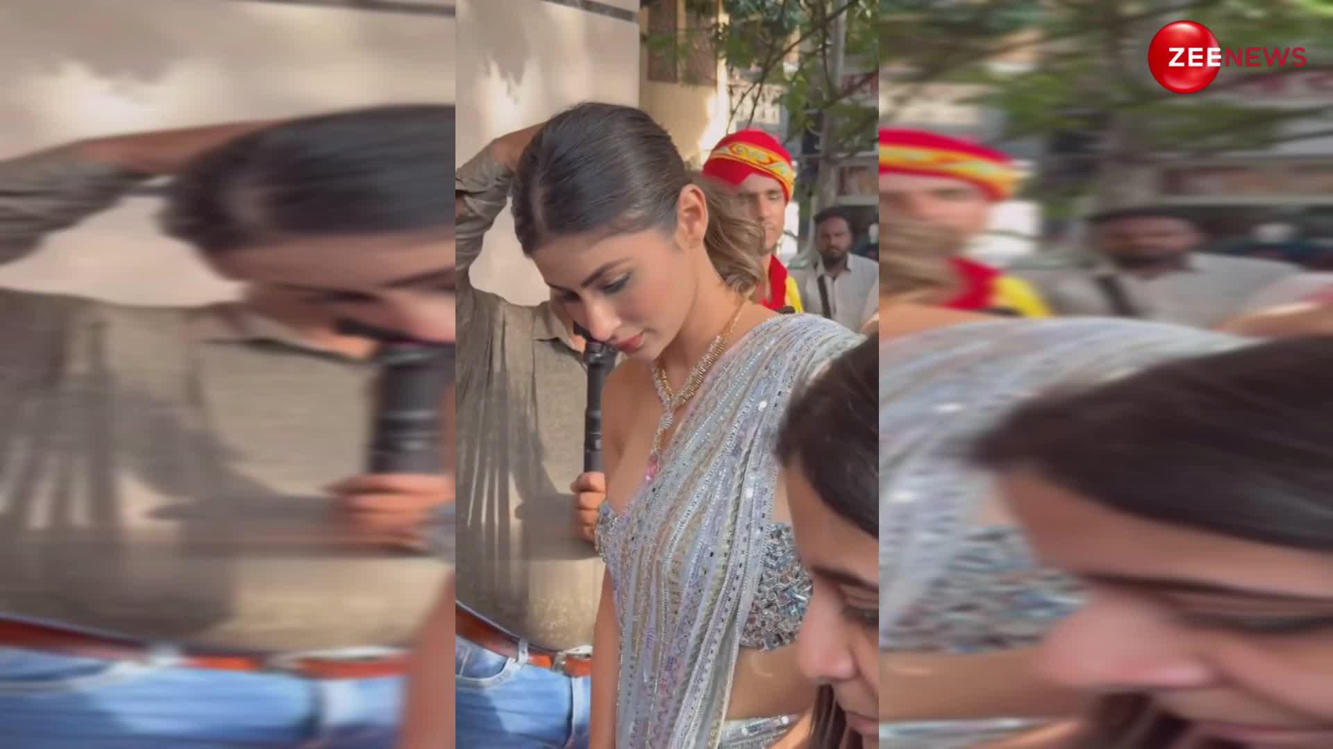 शिमरी साड़ी पर हद से ज्यादा रिवीलिंग ब्लाउज में अनकम्फर्टेबल दिखीं Mouni Roy, लोग बोले- Disha Patani की कॉपी लग रही हैं....