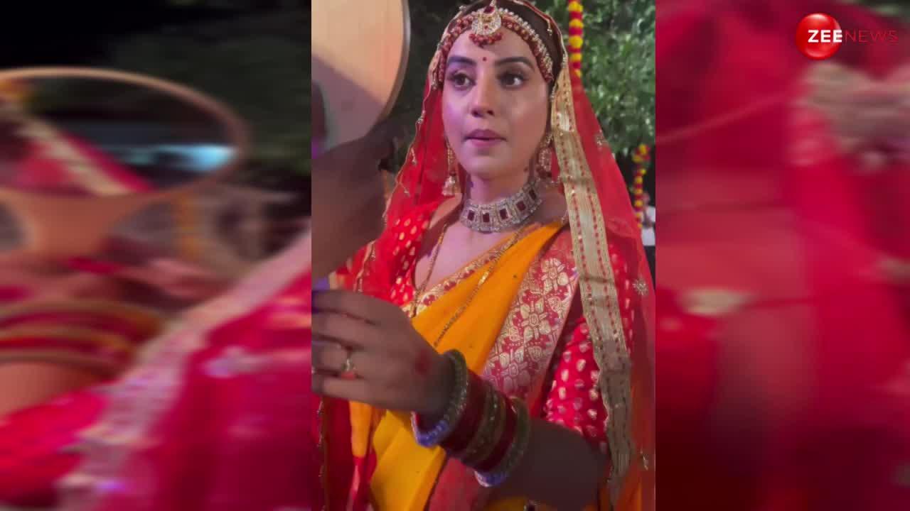 दुल्हन के जोड़े में खुद को शीशे में निहारती Akshara singh को हुआ प्यार