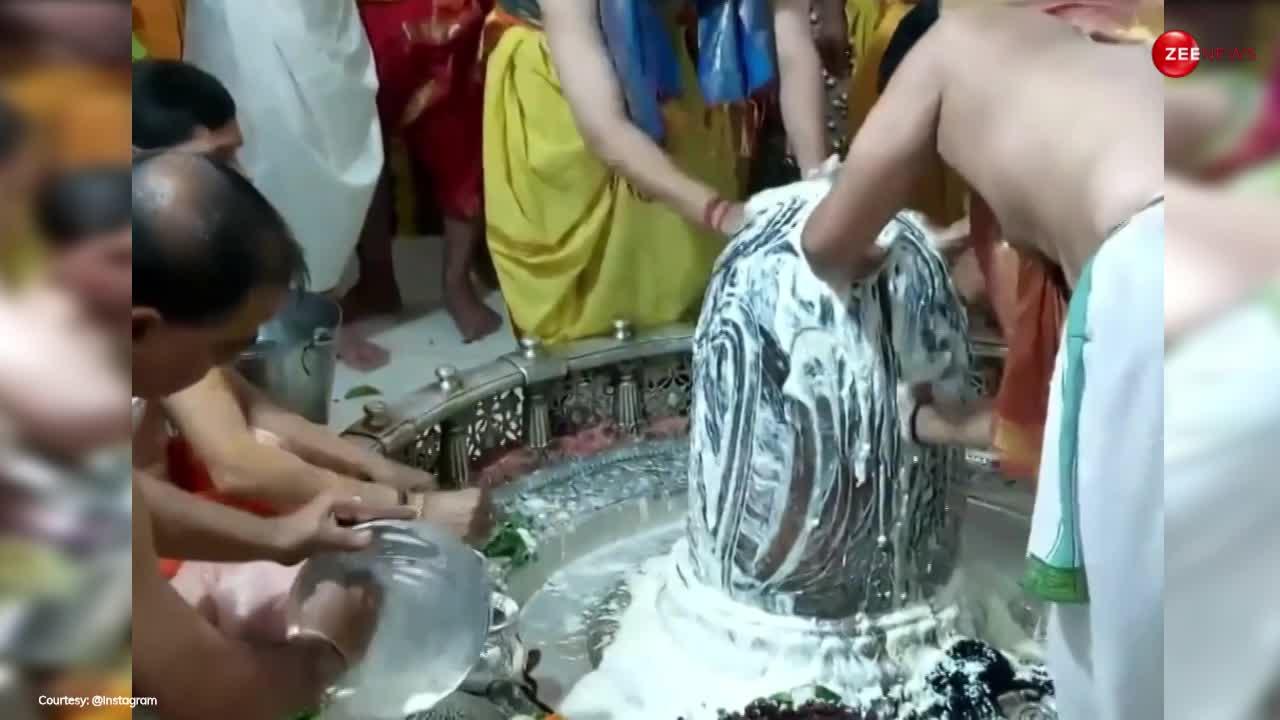 उज्जैन के महाकालेश्वर मंदिर में महाकाल की विशेष पूजा, घर बैठे कीजिए महादेव के दर्शन