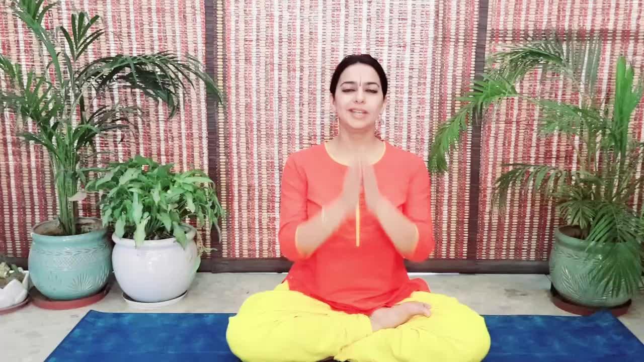 Yog Namaskar : अगर आपकी नाक भी बदलते मौसम में Dry हो जाती है तो चुटकियों में करें ठीक