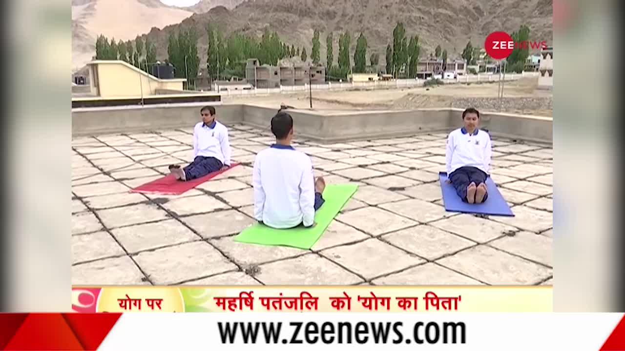 International Day of Yoga: लद्दाख से जम्यांग सेरिंग नामग्याल ने किया योग