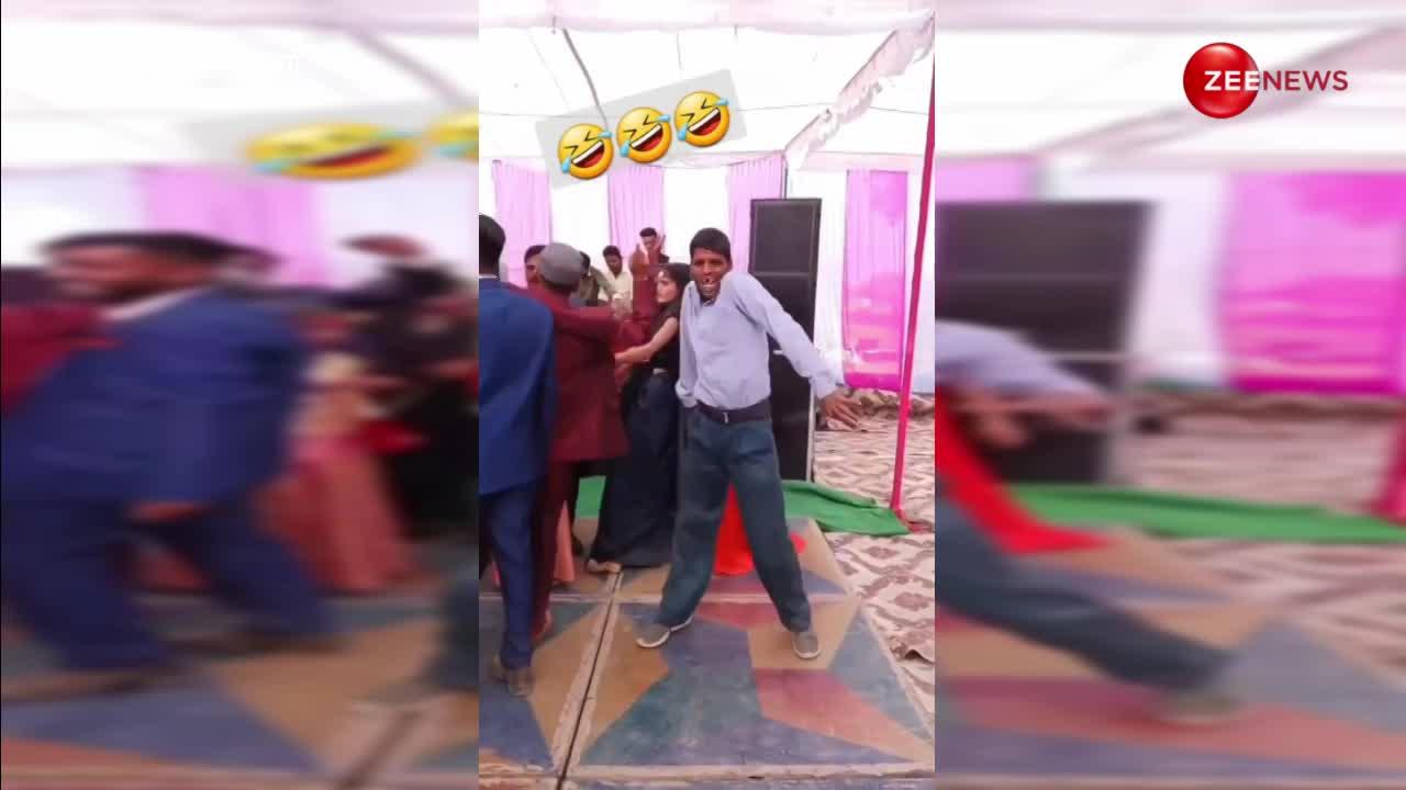 Wedding Dance: हर शादी में जरूर मिलेगा ऐसा डांसर! अखियों से नहीं दांतों से मार रहा है गोली, देखें Video