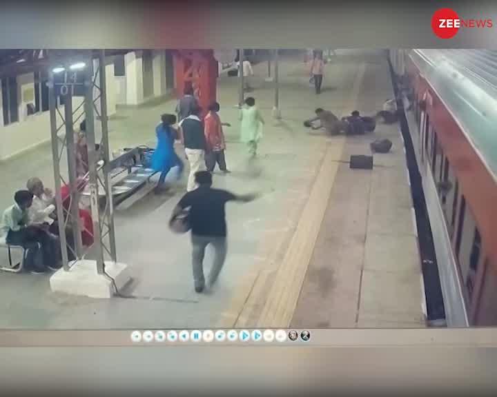 जान पर खेलकर RPF जवान ने बचाई यात्री की जान, देखिए दिल दहला देने वाला Video