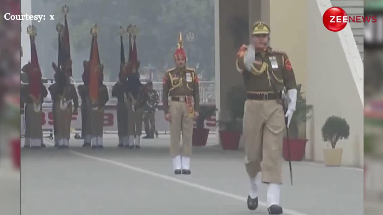 अमृतसर: अटारी-वाघा बॉर्डर पर शुरू हुआ बीटिंग द रिट्रीट समारोह, देखें वीडियो