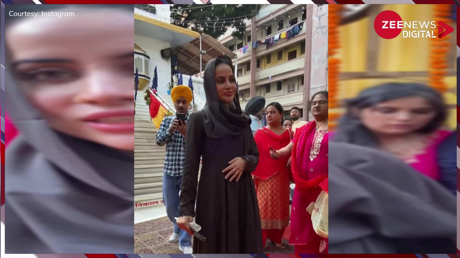 Urfi Javed पहुंचीं Gurudwara, माथा टेक एक्ट्रेस ने लिया गुरु का आशीर्वाद