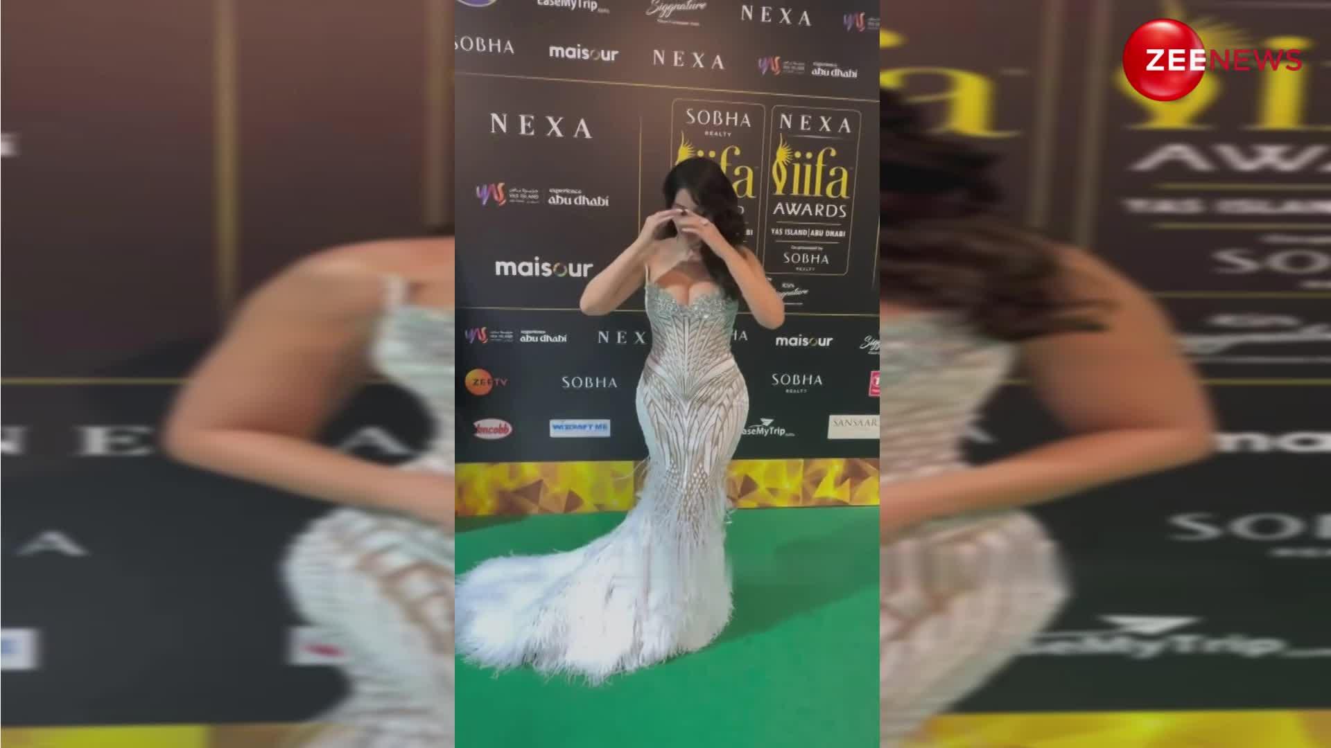 पंख वाली व्हाइट ड्रेस में Nora Fatehi ने IIFA अवार्ड्स में ढाया कहर, सिजलिंग अवतार देख बढ़ी फैंस की धड़कनें